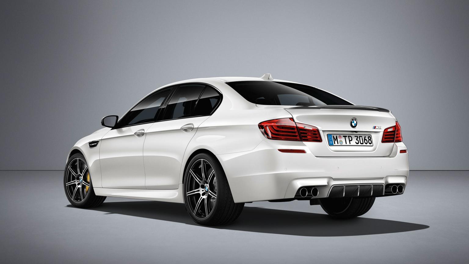 BMW M5 Competition 1