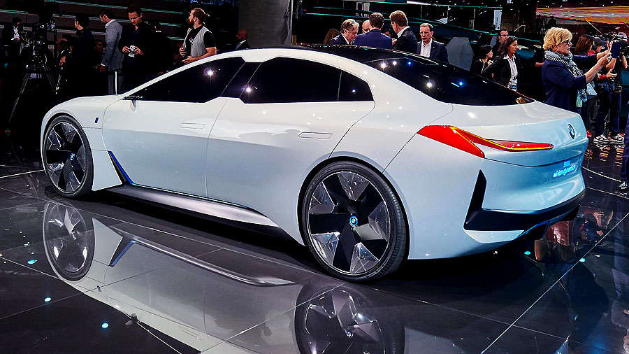 BMW iVision Dynamics concept 19