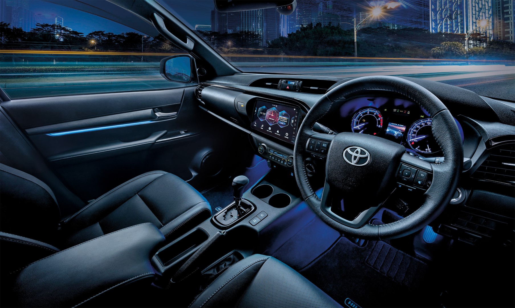 2022 Toyota Hilux interior