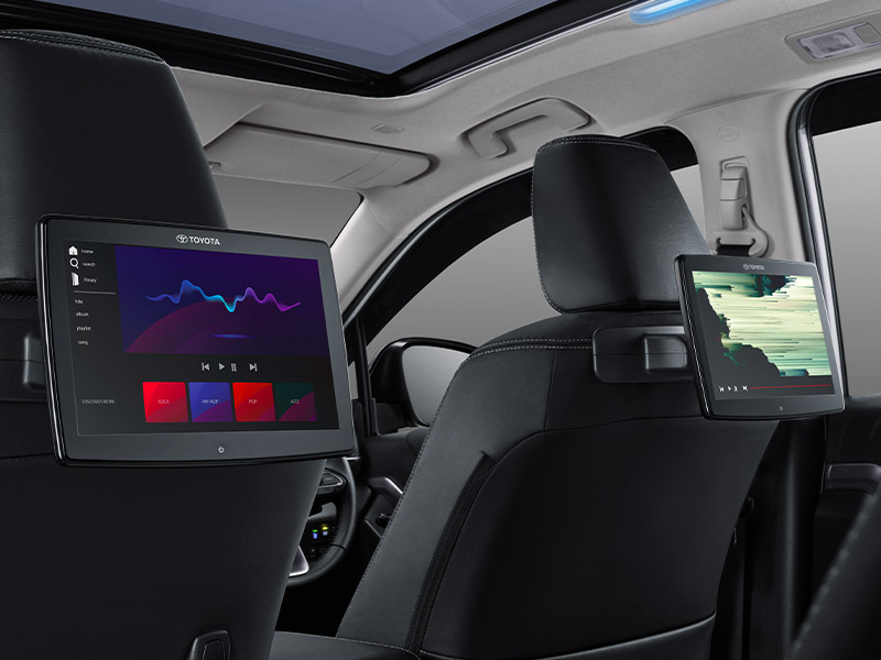 2023 Toyota Innova rear seat entertainment