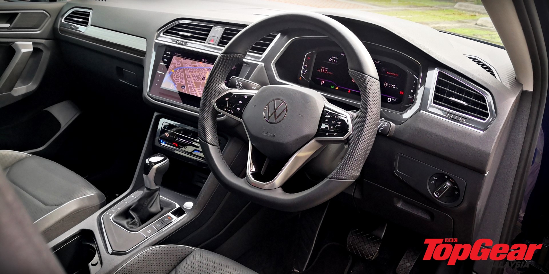 Volkswagen Tiguan Allspace Elegance interior