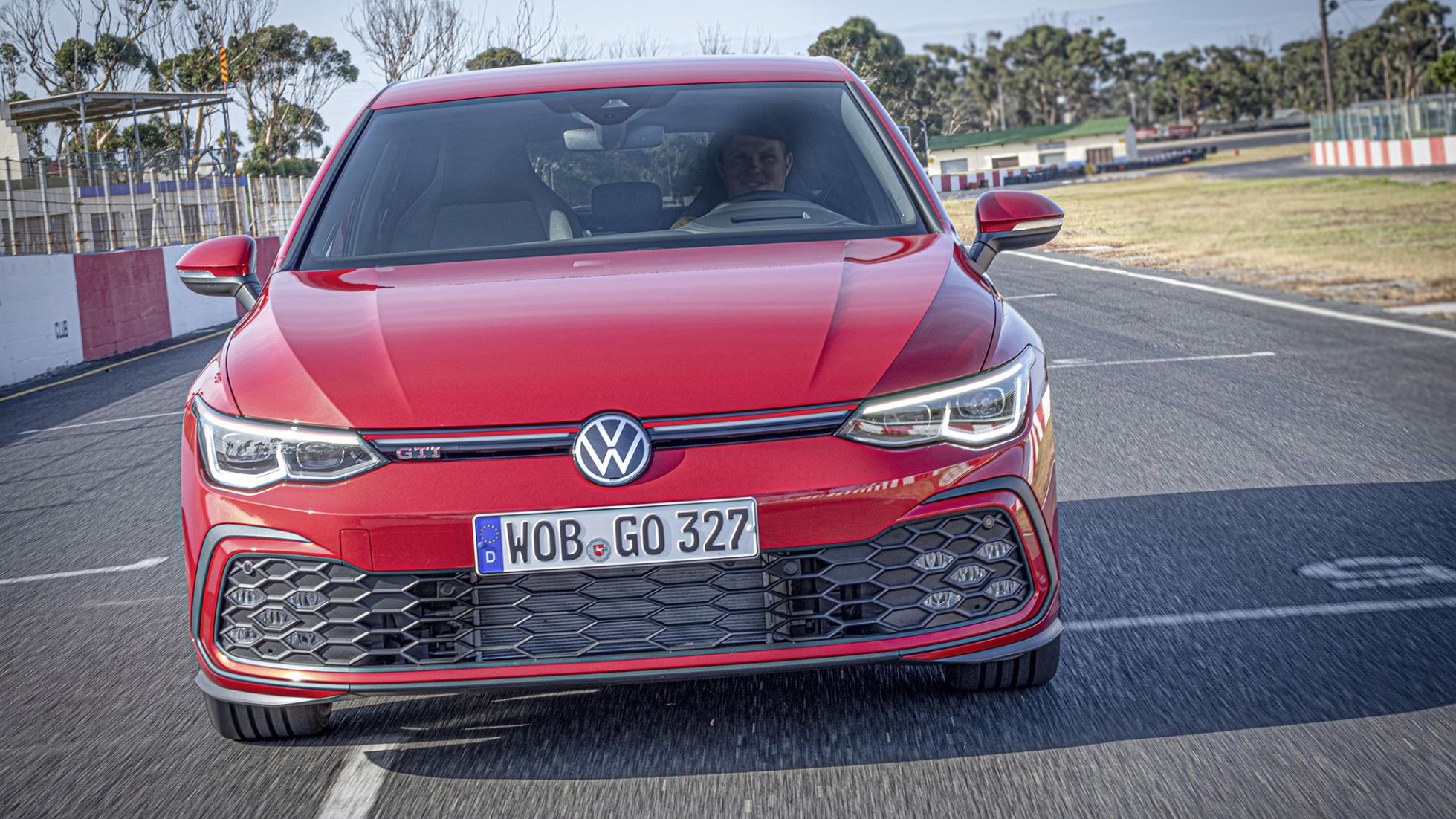 Topgear Vw Golf Gti Mk8 Review New 242bhp Hot Hatch Tested