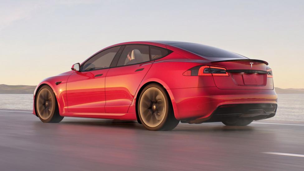 New Tesla Model S: 1,100bhp, and half a steering wheel