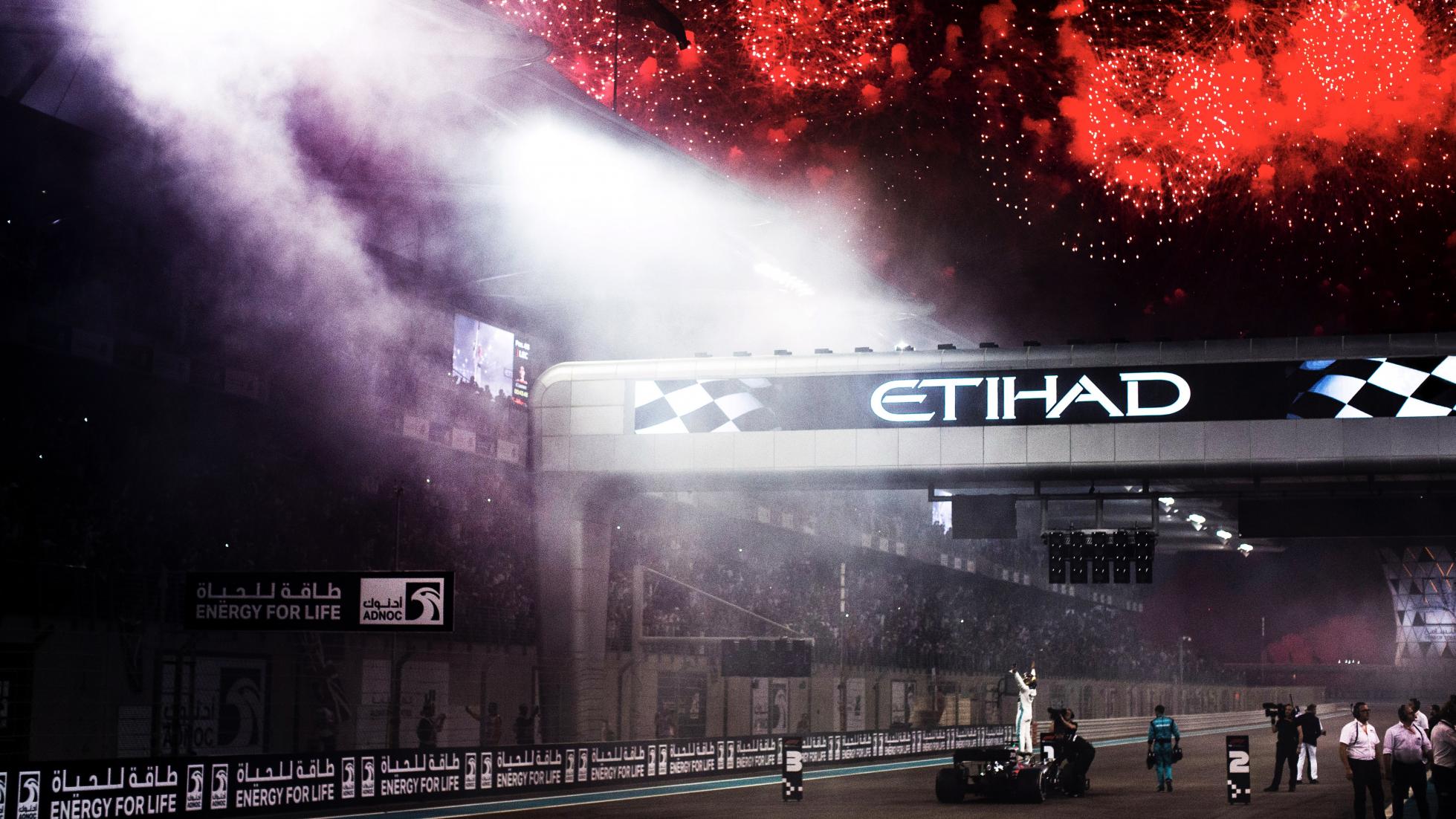 Lewis Hamilton - Abu Dhabi GP, Yas Marina Circuit