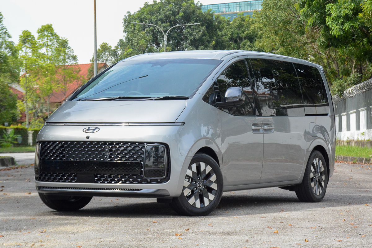 Hyundai Staria Premium review price Malaysia