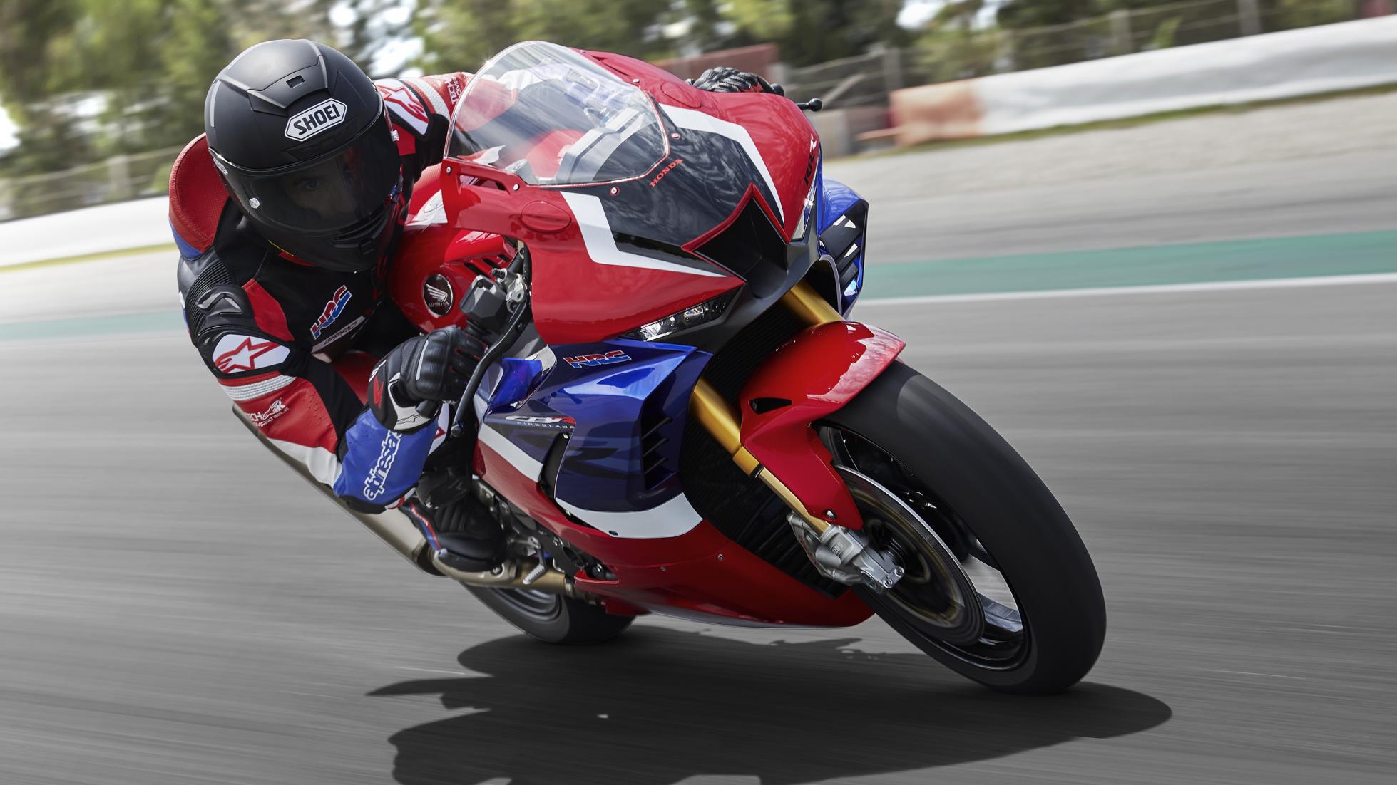 This is the new, 1,069bhp/tonne Honda Fireblade (with video)