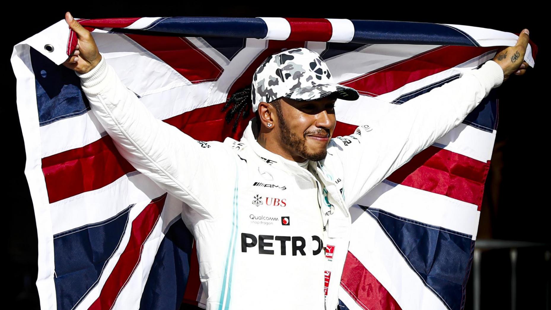 6. Lewis Hamilton jumps ship to Mercedes (2013)