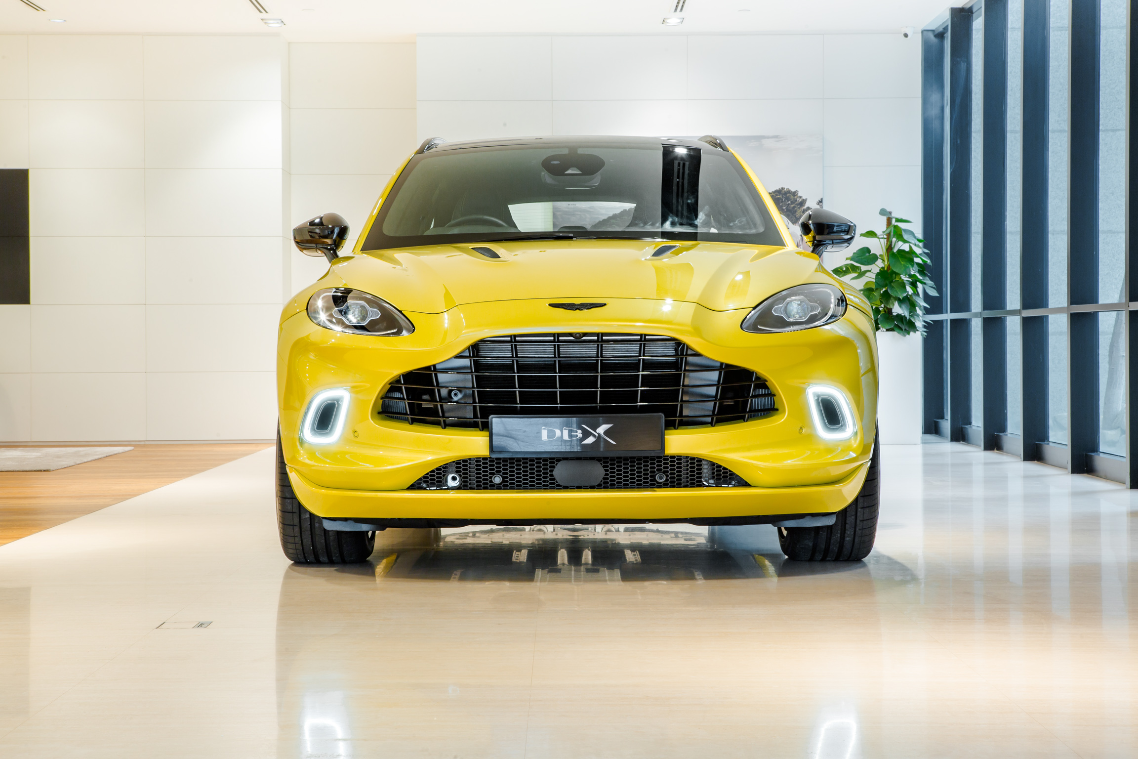 This is how you get an Aston Martin DBX with two extra years of warranty
