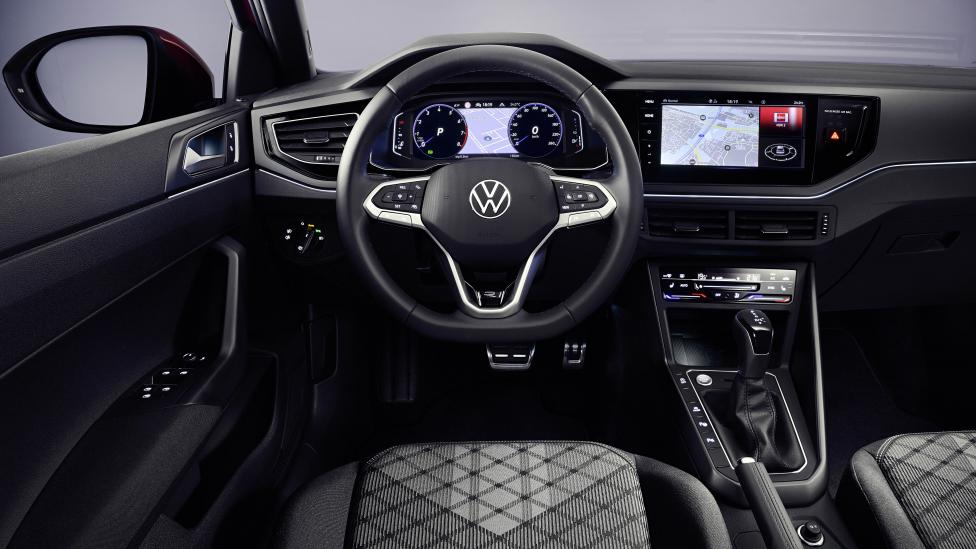 Volkswagen Taigo interior dashboard