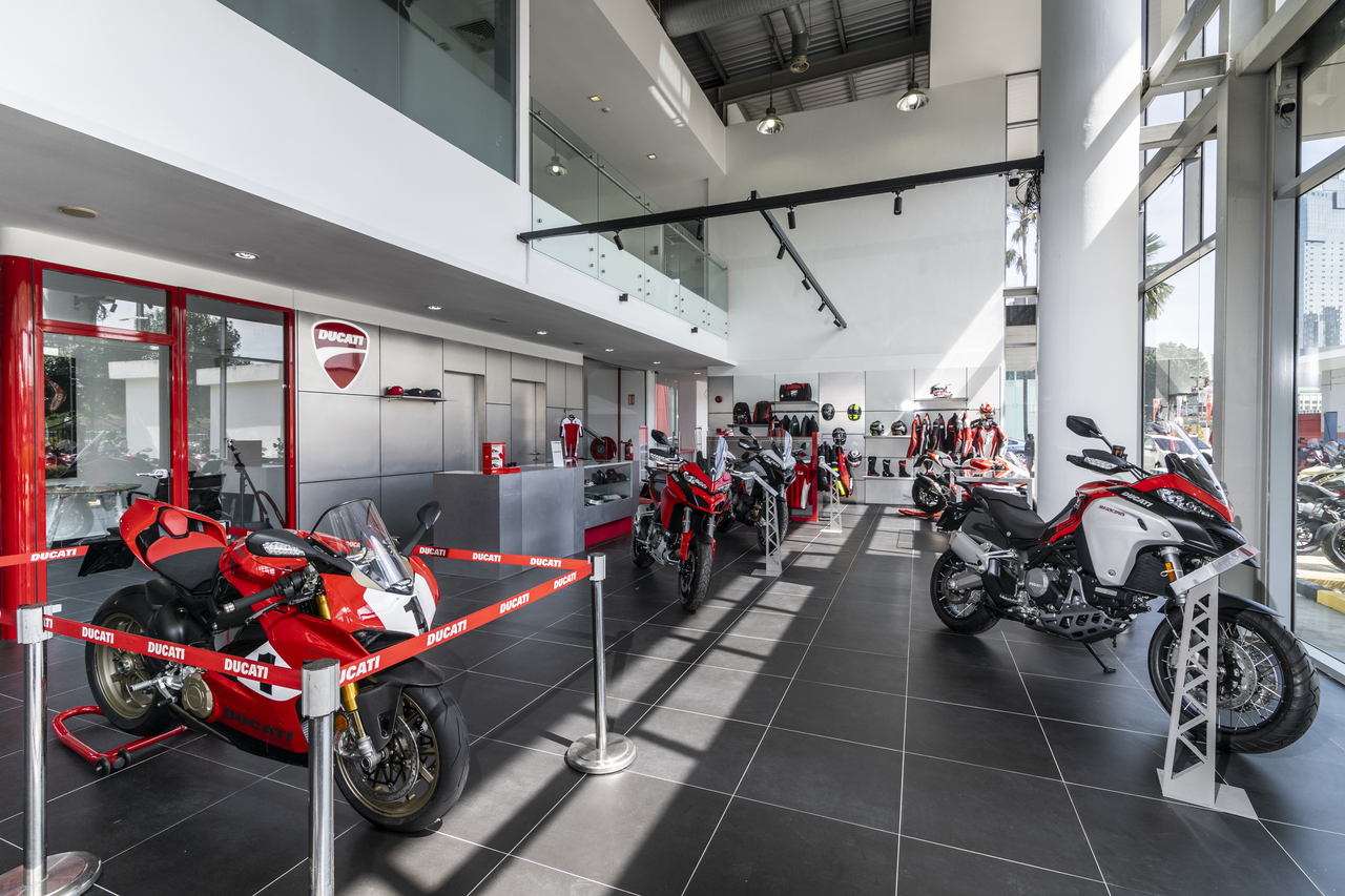 Ducati_Showroom