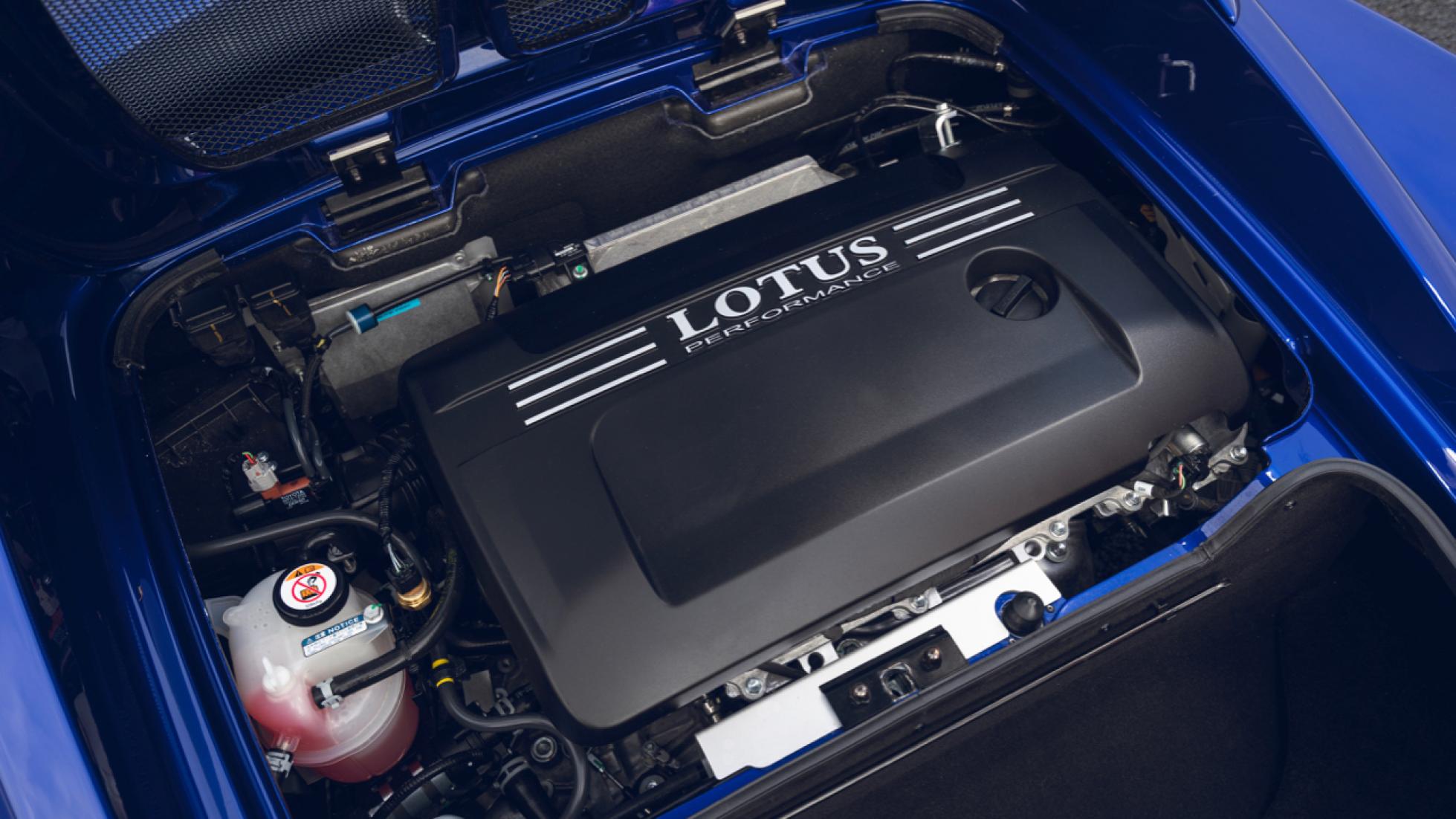 Lotus engine