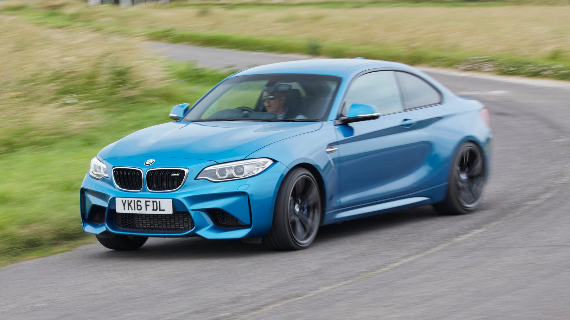 TopGear Review the manual BMW M2