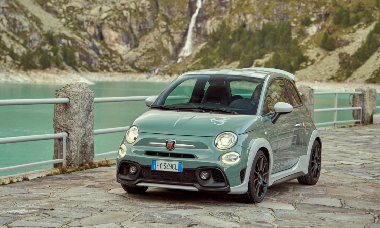 The 695 70th Anniversario is yet another special edition Abarth