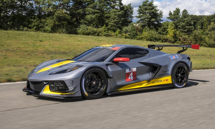 The Corvette C8.R will keep you awake at Le Mans next year